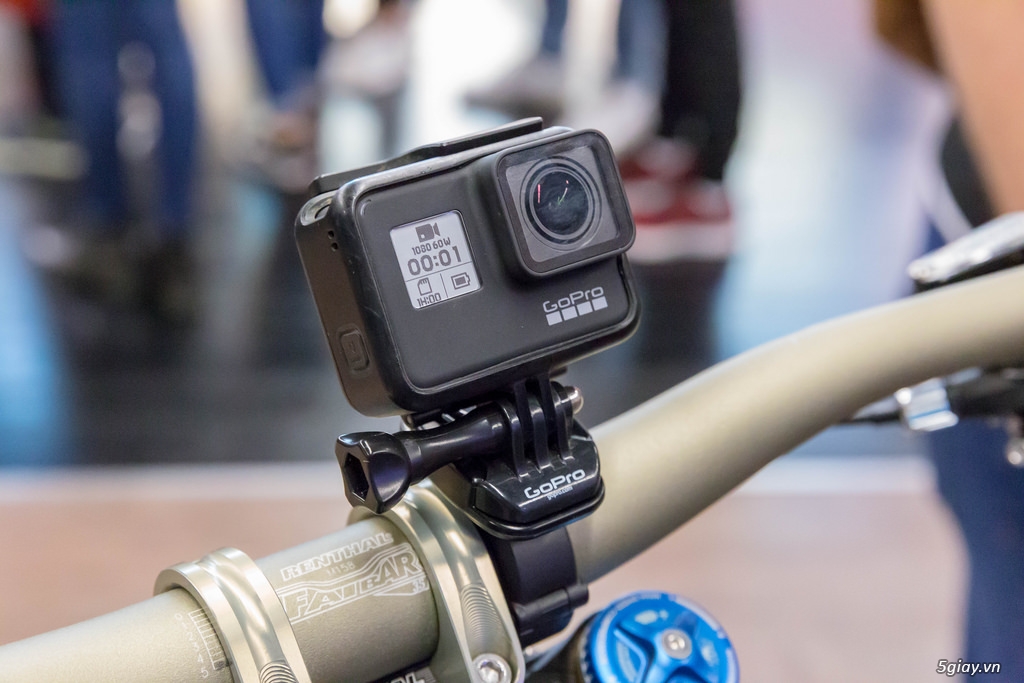 5 lý do bạn nên rước một em camera hành trình GoPro Hero 7