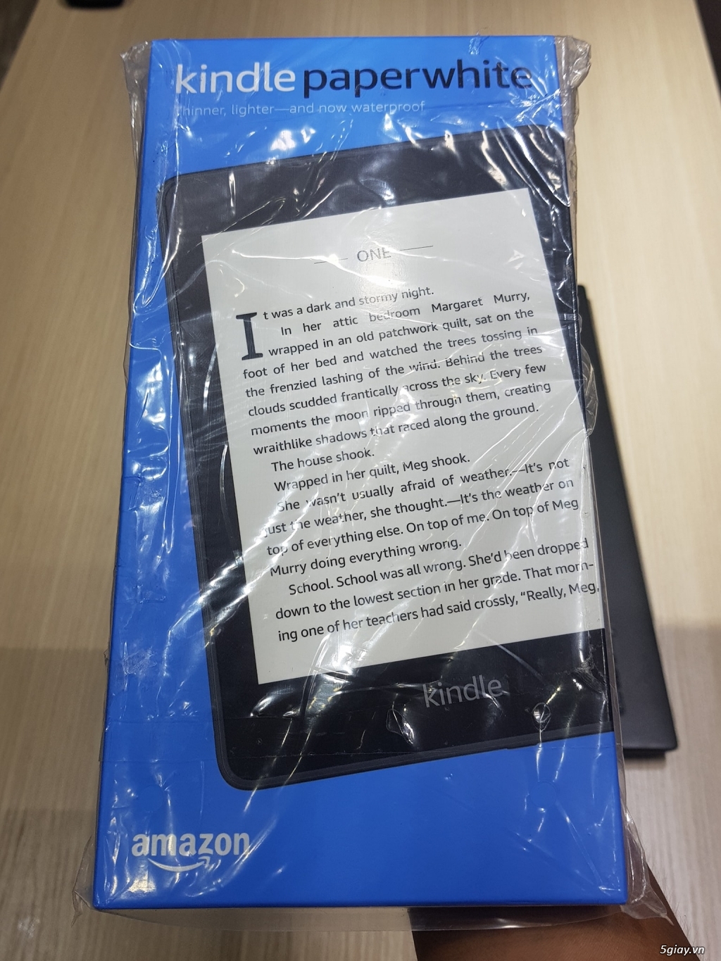 Máy đọc sách Amazon Kindle PaperWhite Gen 4 8GB ver 2019 chống nước - 2