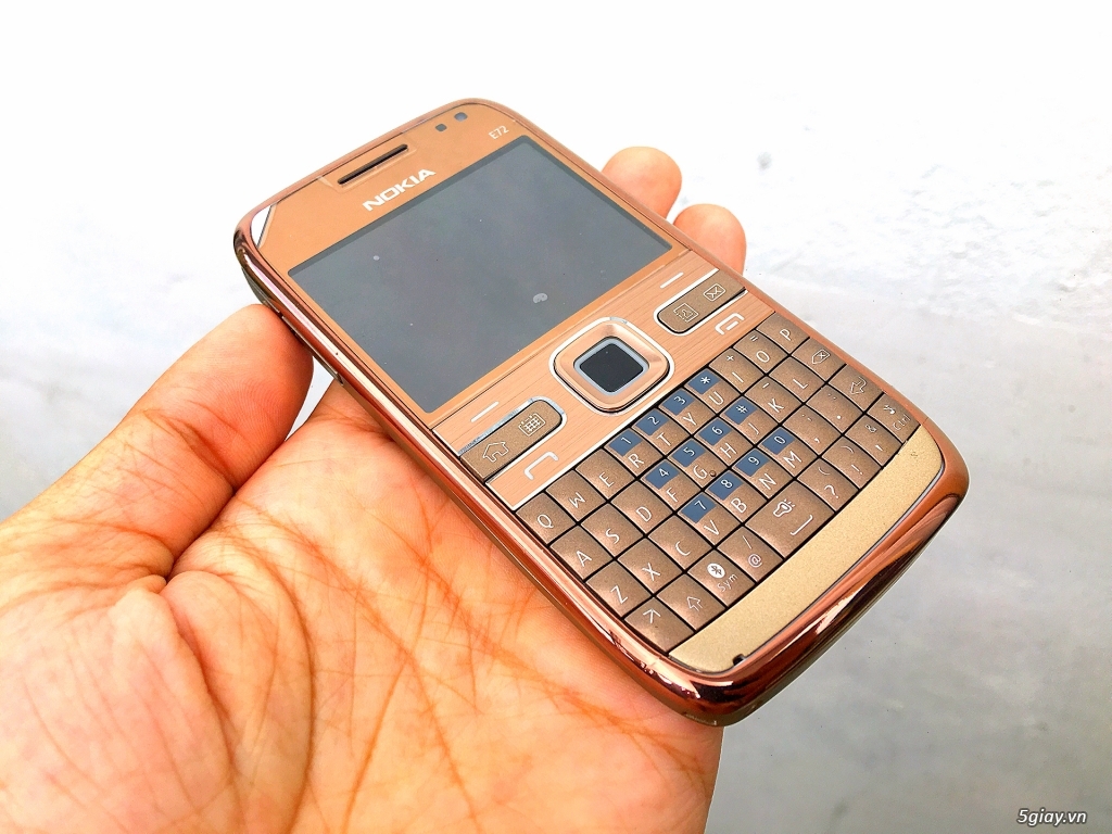 Nokia E72 Zin New, 3G-WiFi pin trâu siêu rẻ 599k. Có giao tới - 1