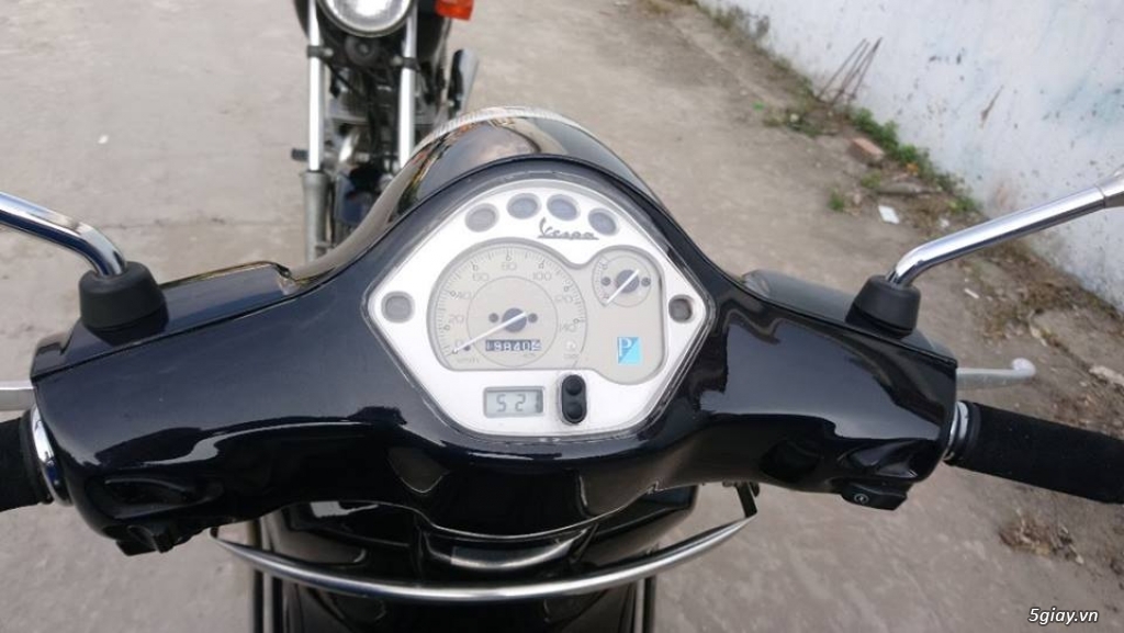 Moto Honda CB250 và Vespa LX125 FI cần bán - 6