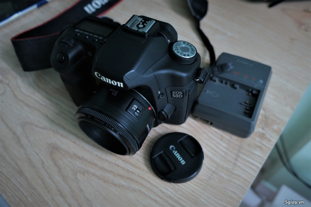 Bán Canon EOS 50D kèm len fix 50 rất mới - 1
