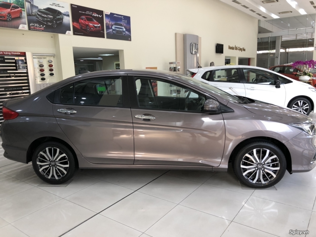 Honda City CVT 2019 màu Titan KHUYẾN MÃI LỚN , xe có sẵn giao ngay !!! - 3