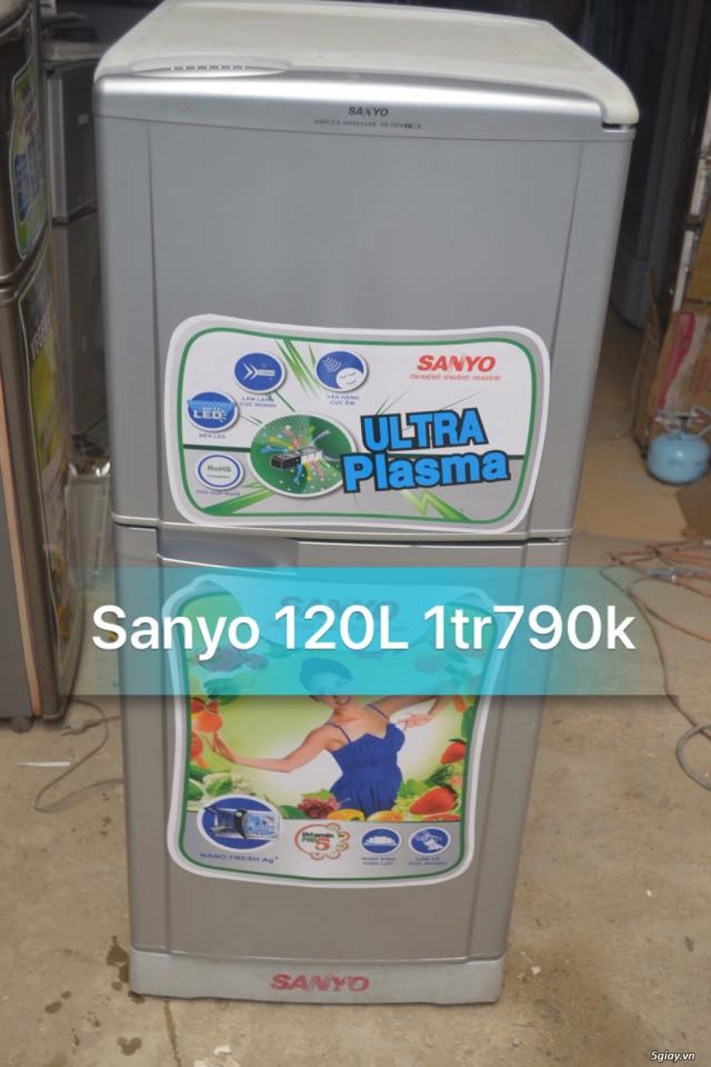 Thanh lý tủ lạnh Sanyo 120L k đông tuyết new 85% zin 100%