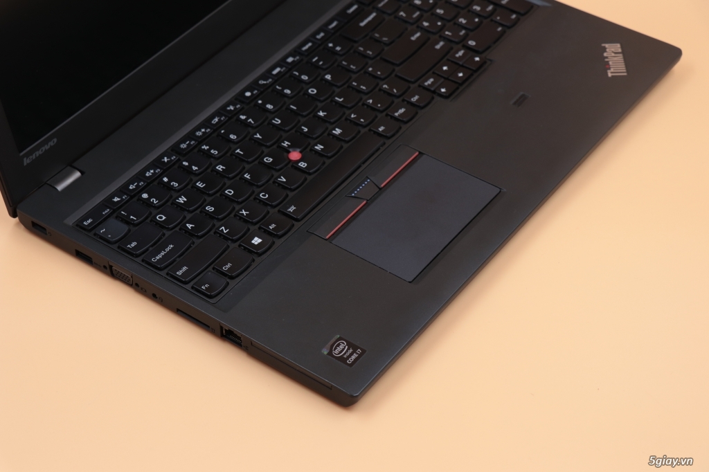 Lenovo Thinkpad W550 - 3