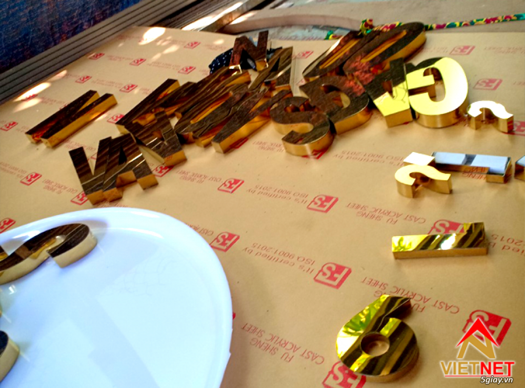 Tổng hợp những mẫu chữ inox vàng đẹp, giá rẻ, chất lượng - 8