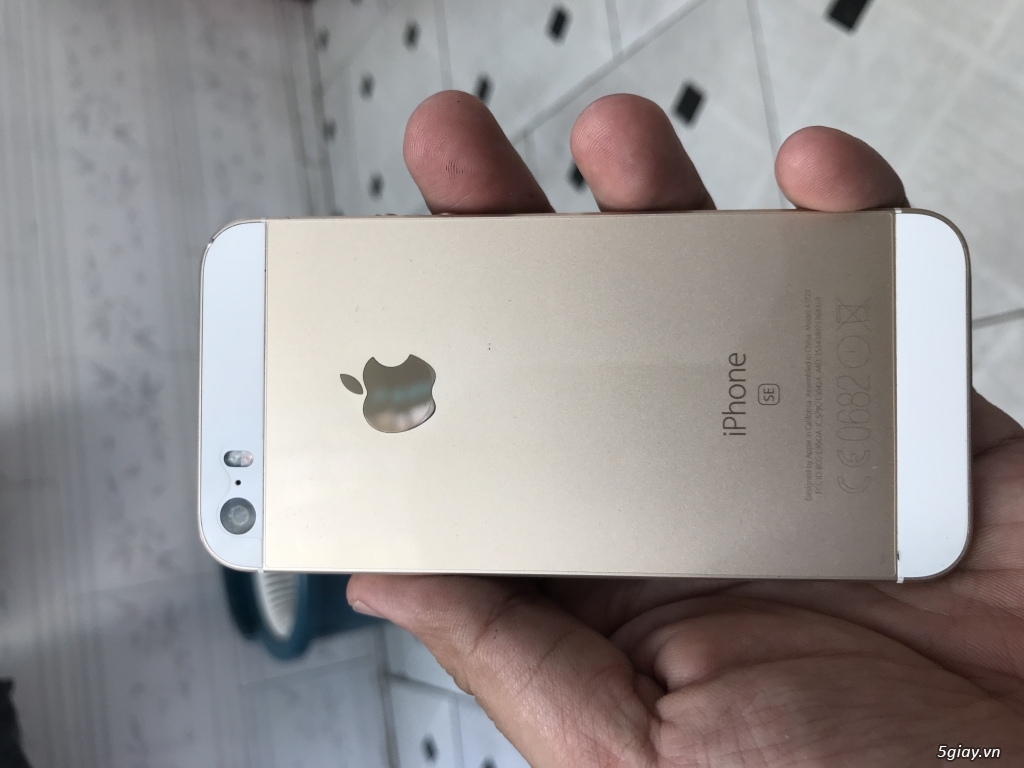 Iphone se 16gb quốc tế. Máy keng - 1
