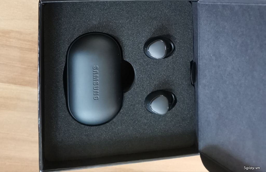 samsung iconx 2018 costco