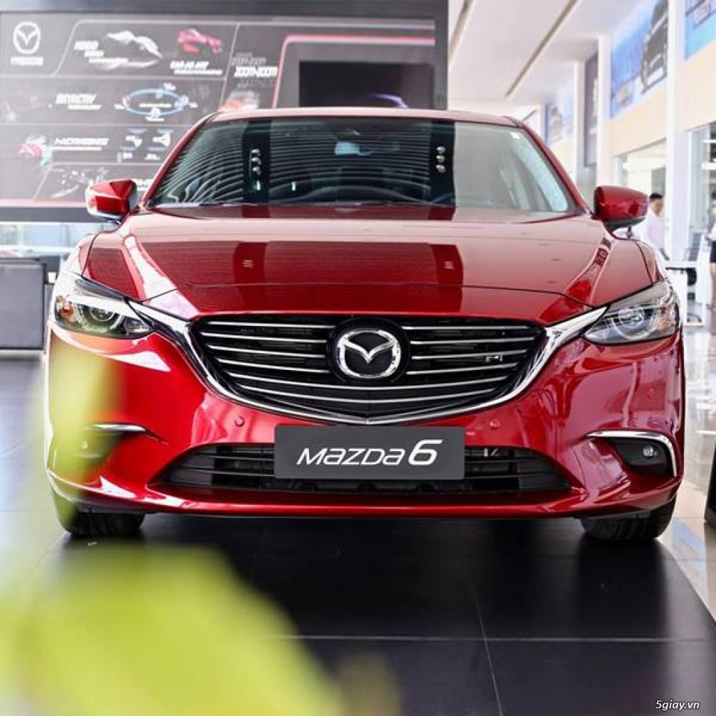 Mazda 6 2019 2.0L Giảm giá đến 35 triệu