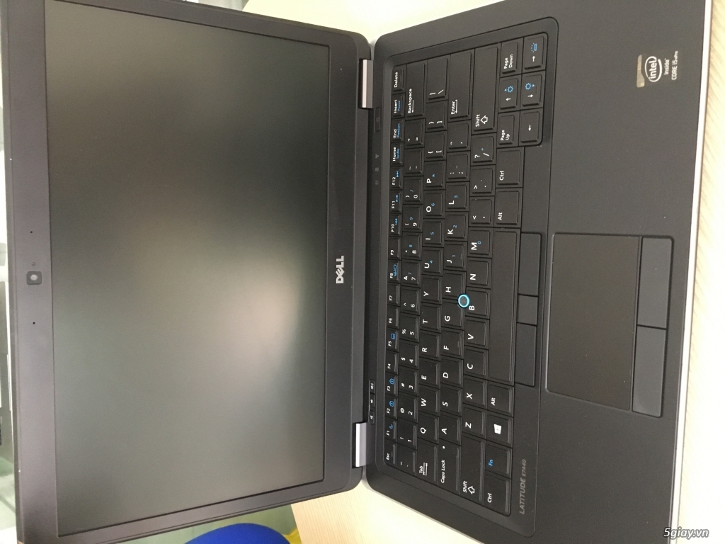 Dell Ultrabook E7440 zin nguyên màn hình HD hình thật 100% - 5