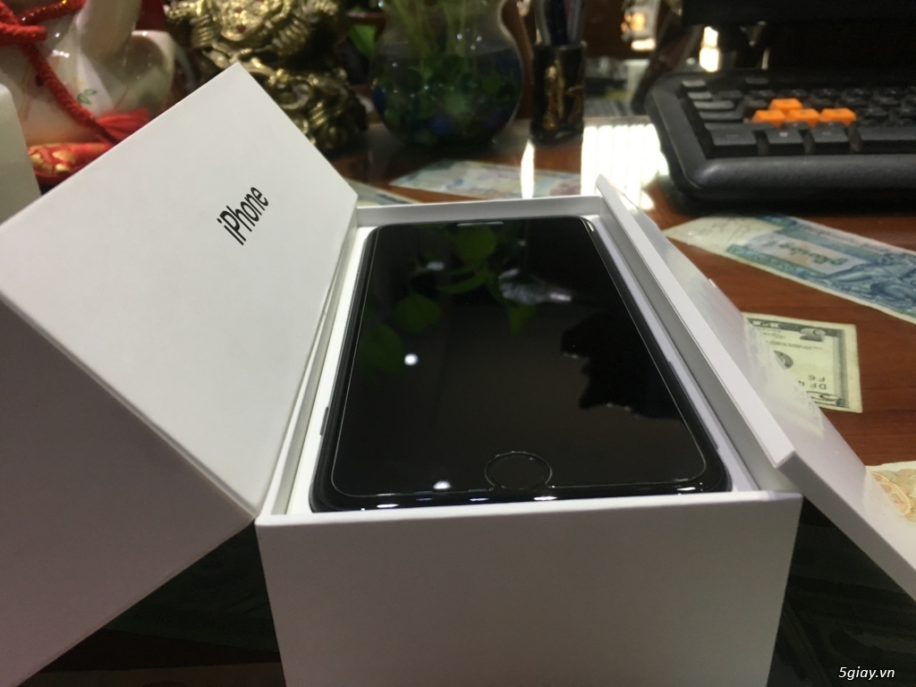 Bán 1 iPhone 7 Plus 128G Đen Nhấm Máy Quốc Tế Đẹp Full Box Zin All - 1