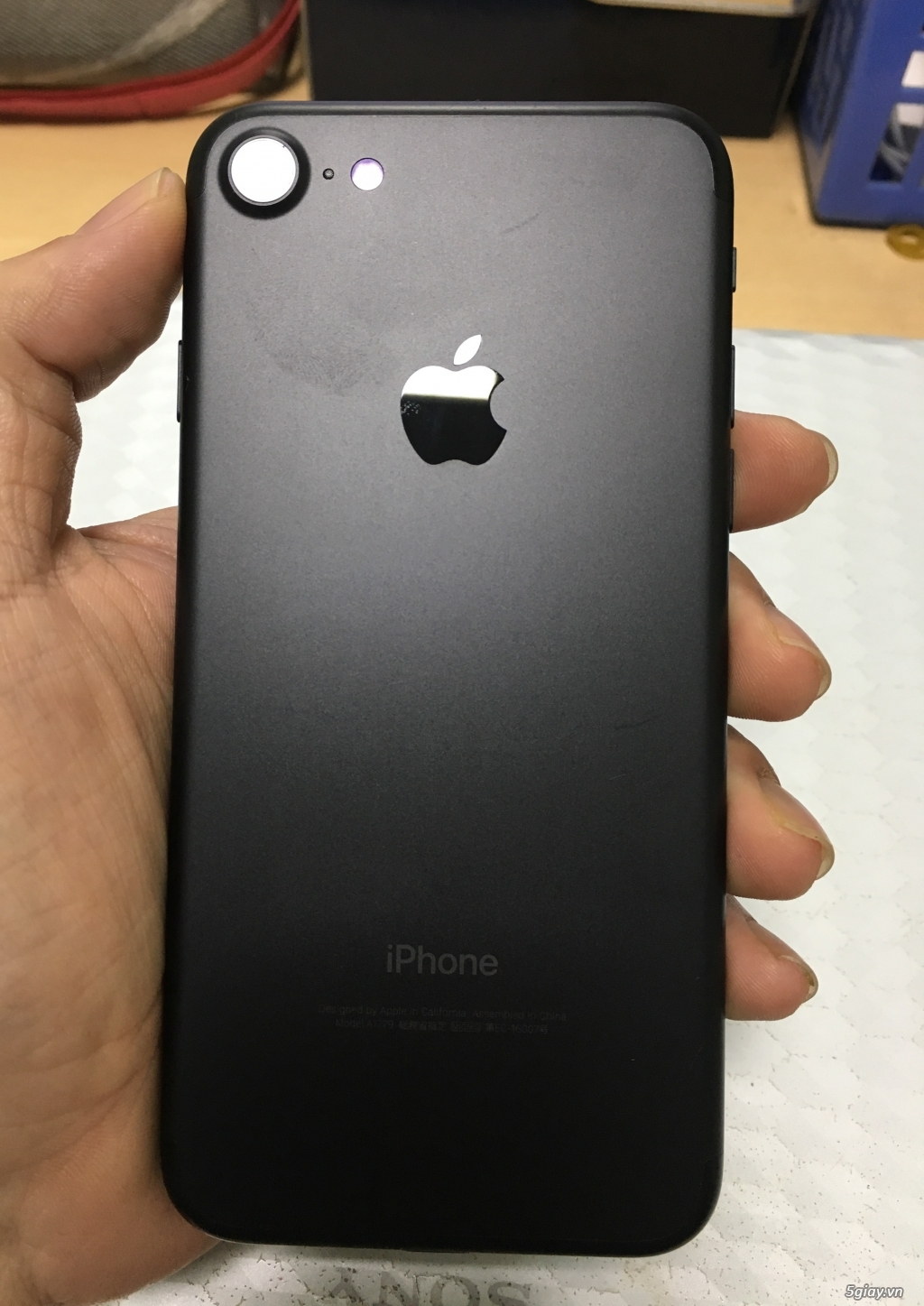 Điện thoại iPhone 7 đen 128gb quốc tế chính hãng - 3