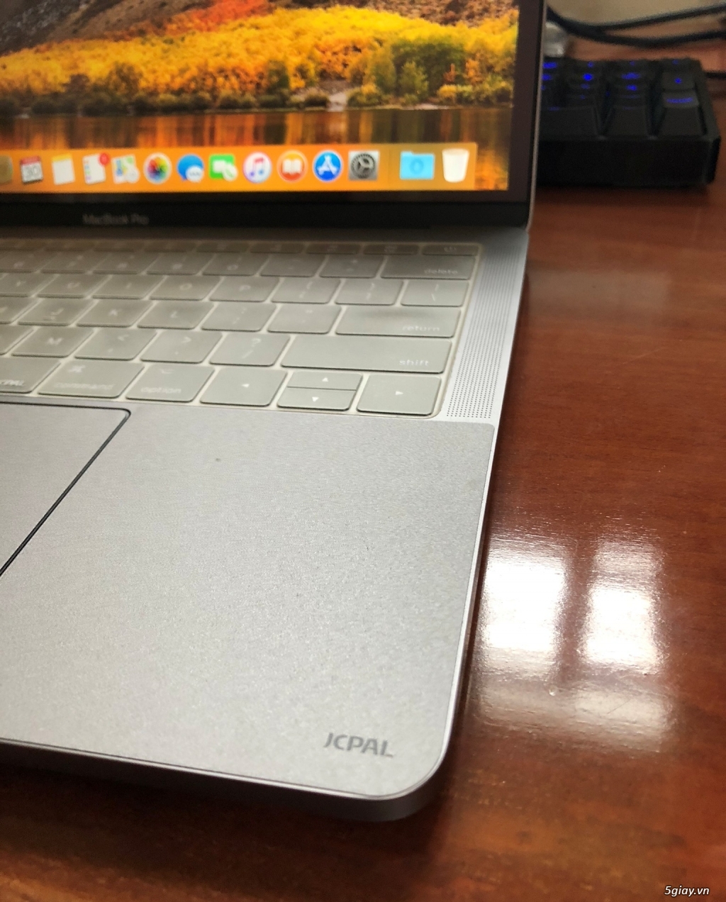 Macbook Pro 13.3 inch 2017 i5 128gb - 4