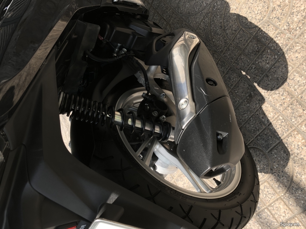 Xe sh cbs 150cc màu đen tháng 6/2018 odo 1000km bstp