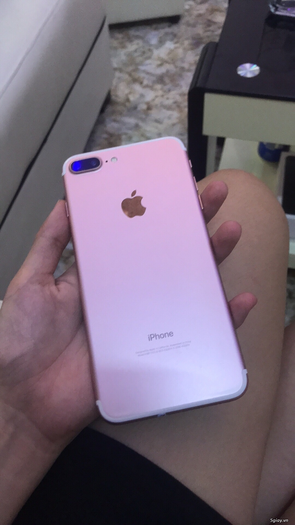 Cần bán iphone 7 plus quốc tế 32gb - 1