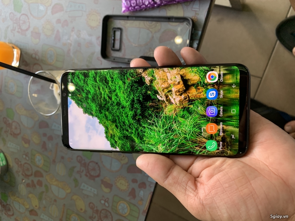 Samsung S8+ 128G 98% 2sim bán hay gl - 2