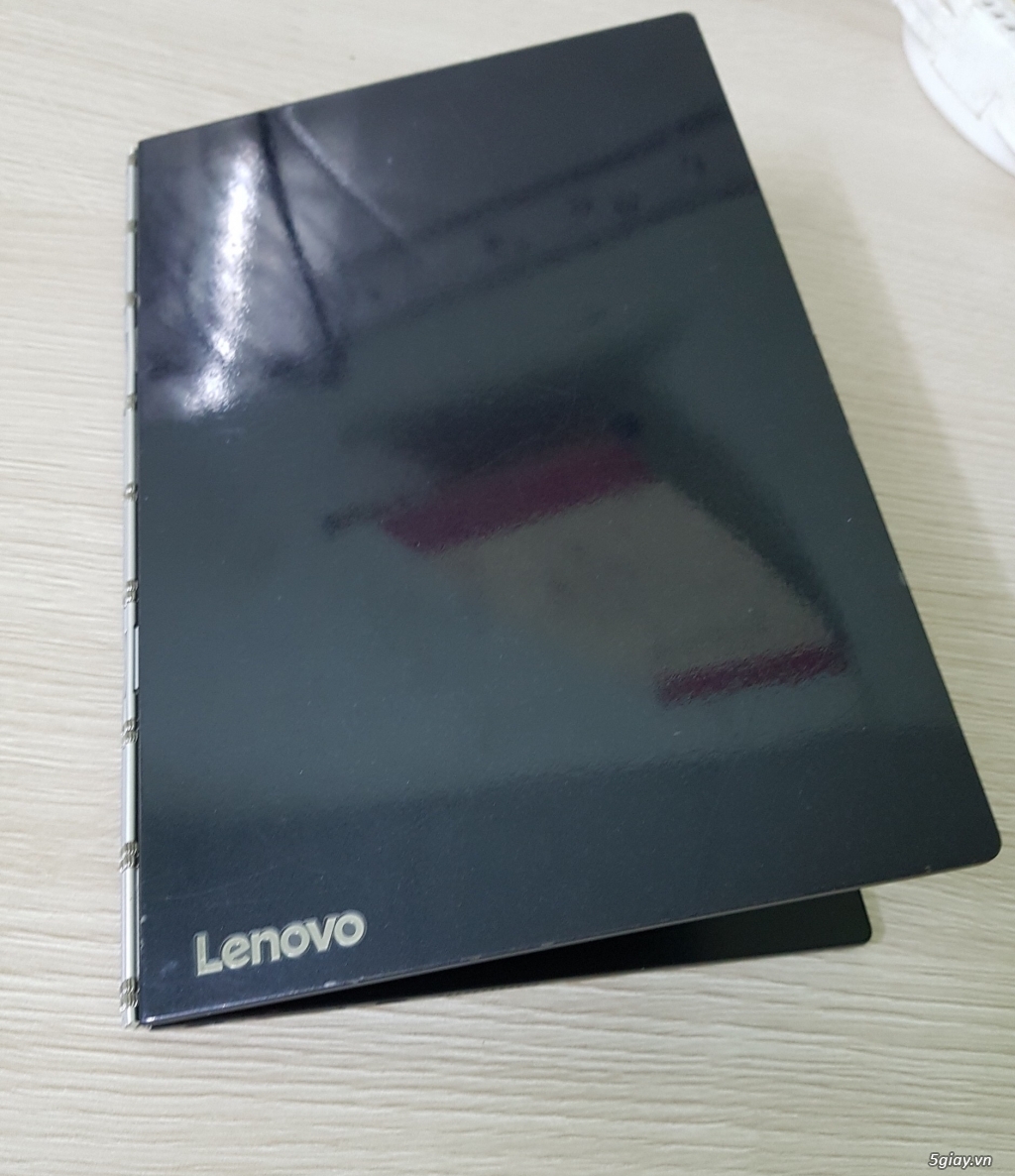 Lenovo Yoga Book window - 3