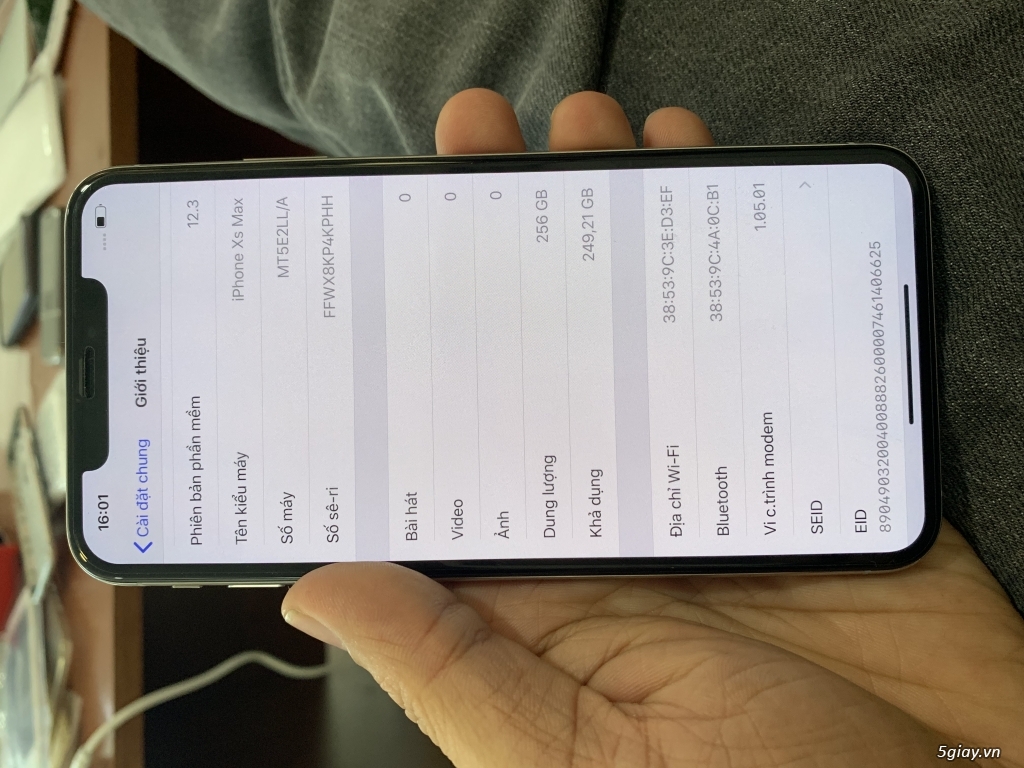 iphone xs max 256gb quốc tế - 2