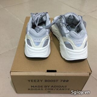 Giày Sneaker Yeezy Boost Fullbox các dòng  giá rẻ - 3