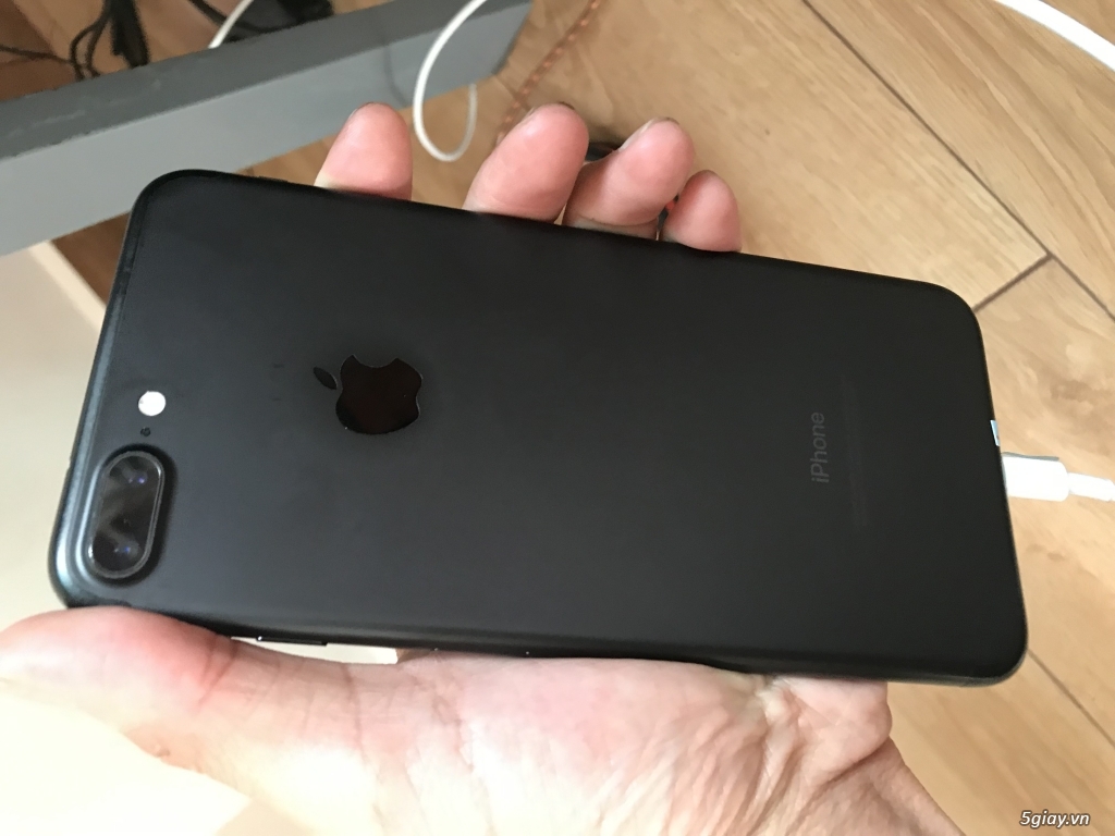 Cần bán iphone 7 plus quốc tế 32gb