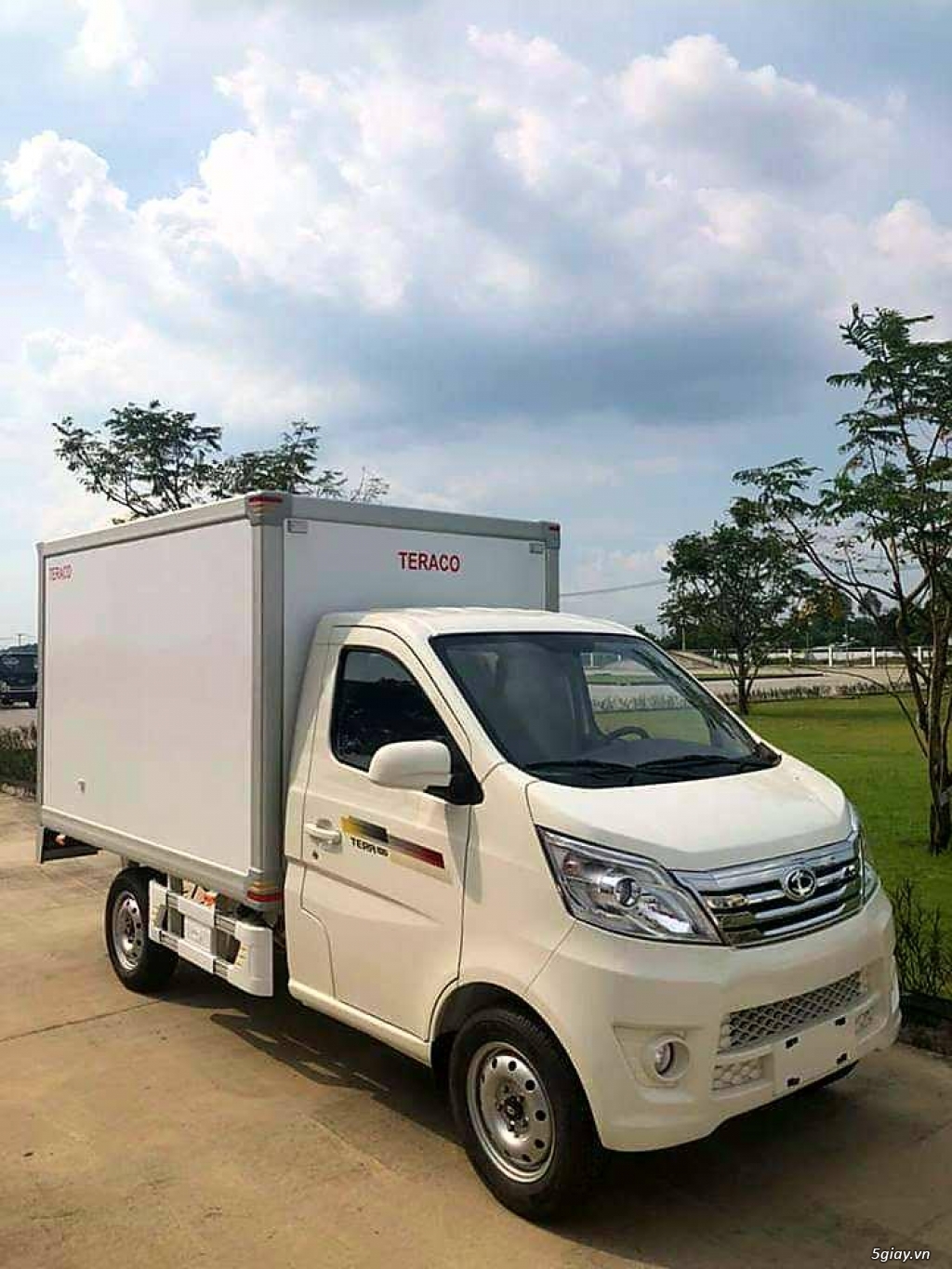 xe trả góp teraco 1 tấn thùng mui bạt dài 2m8 - 3