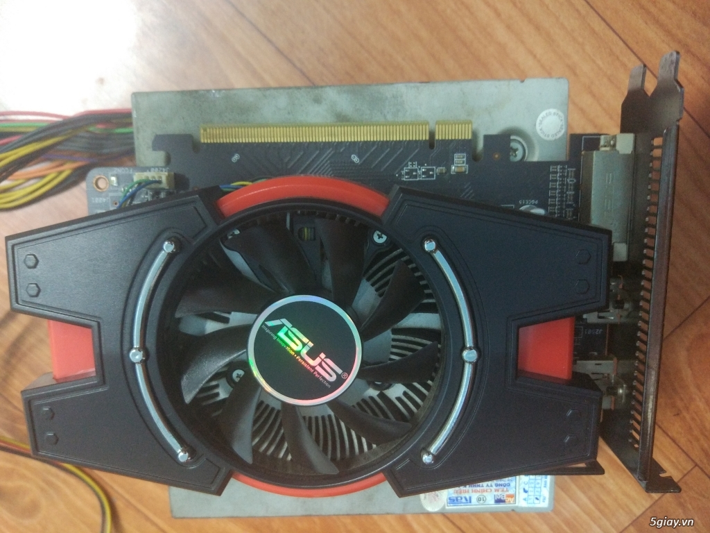 Combo vga asus hd7770 và psu acbel 400w 5giay