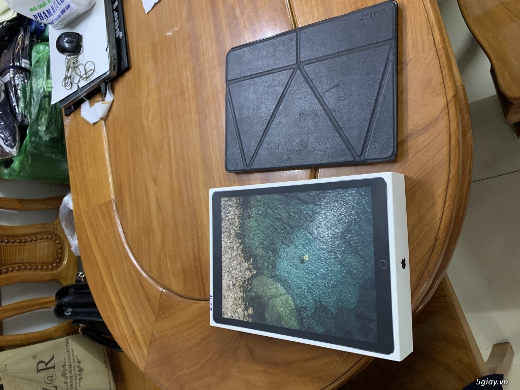Bán Ipad pro 12.9 64Gb 4G new 99% fullbox . - 3