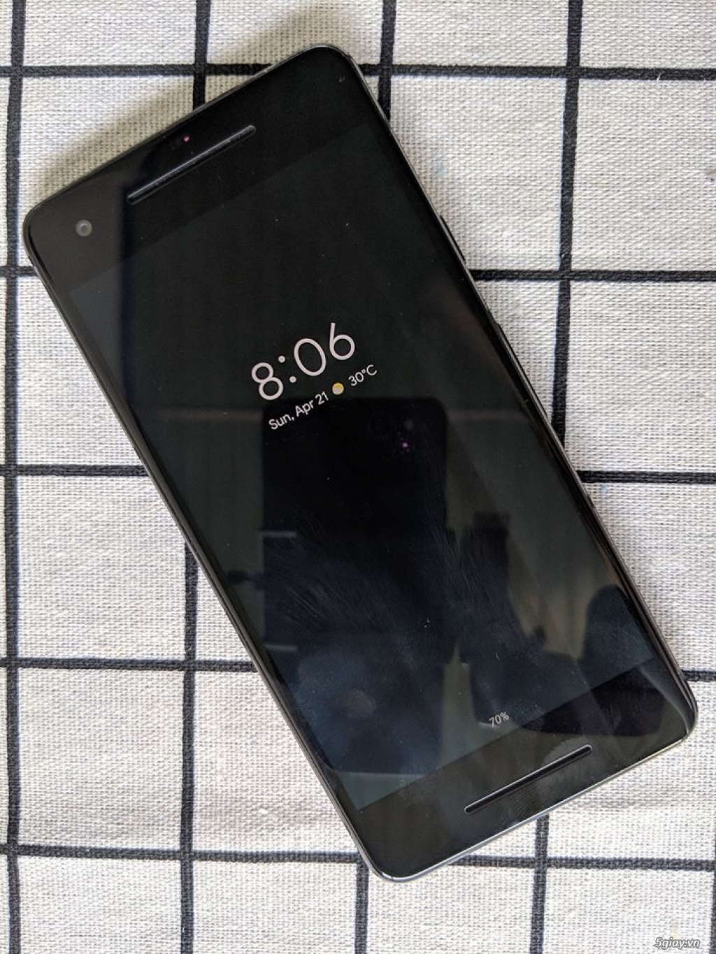 Google Pixel 2 Black 64Gb, tặng cáp sạc nhanh - 3
