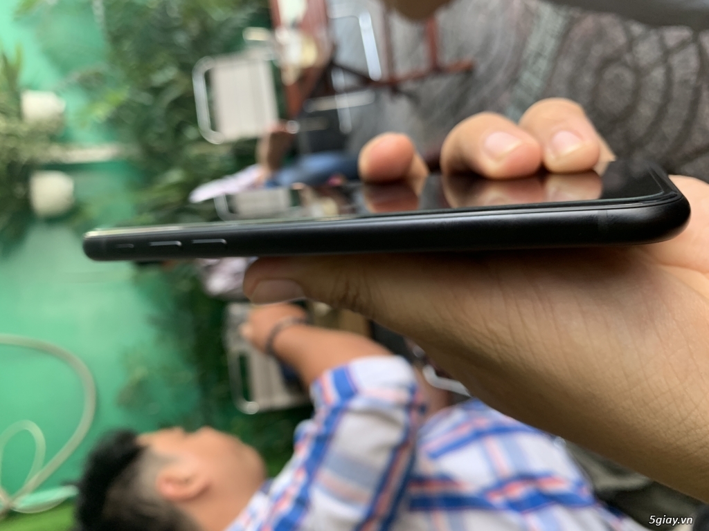 Iphone XR Gray 64Gb