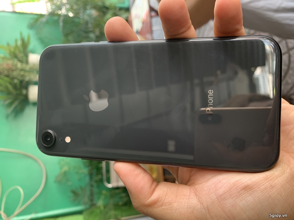 Iphone XR Gray 64Gb - 1