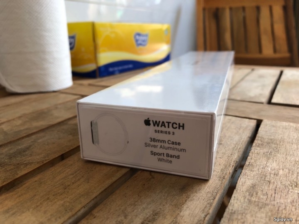 Apple watch series 3 38mm fullbox nguyên seal chưa active - 2