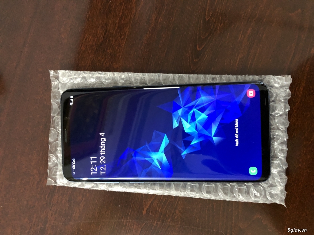 Samsung Galaxy S9 Plus xách tay... - 1