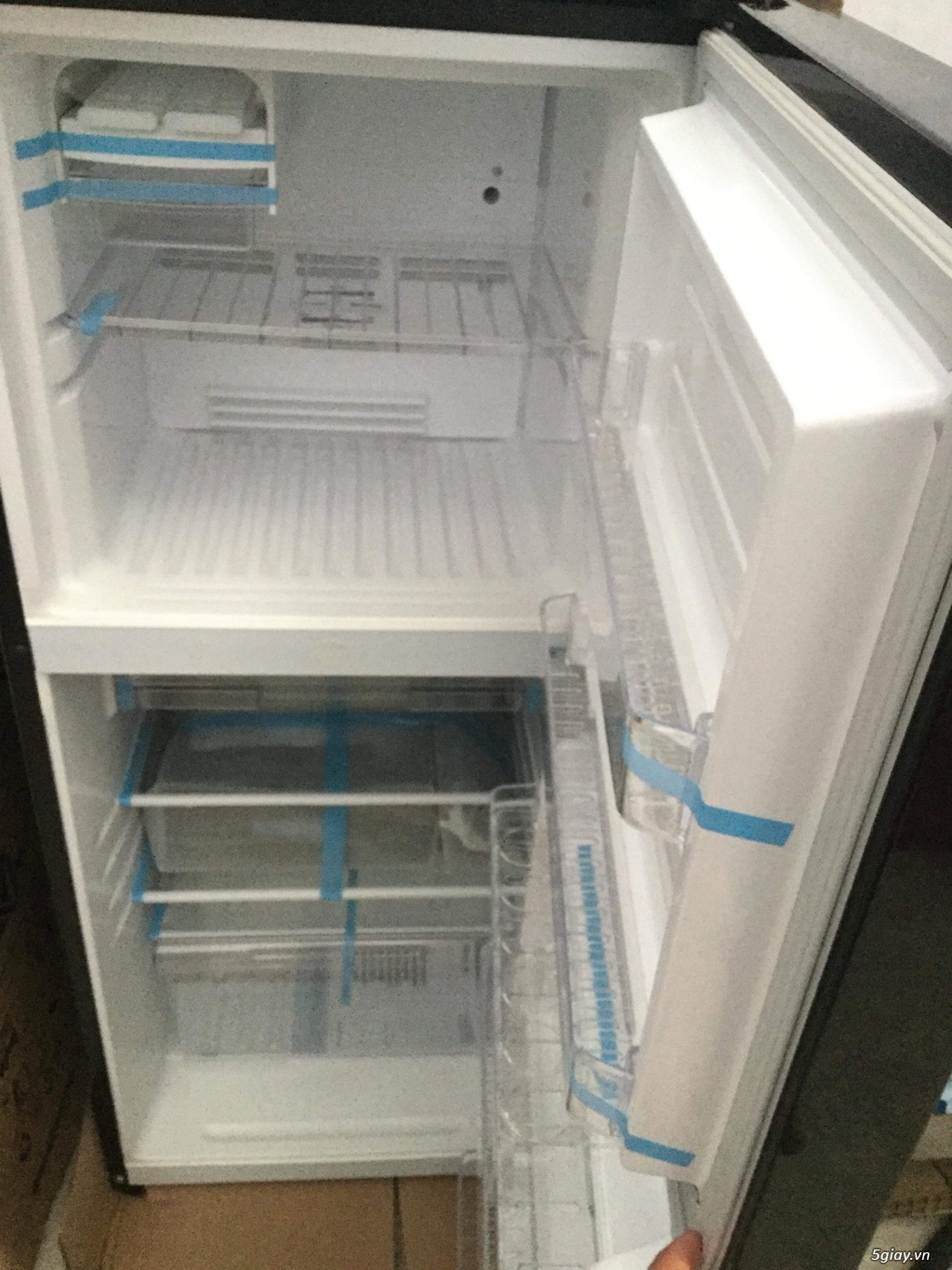 Tủ lạnh toshiba 186 lít - 2