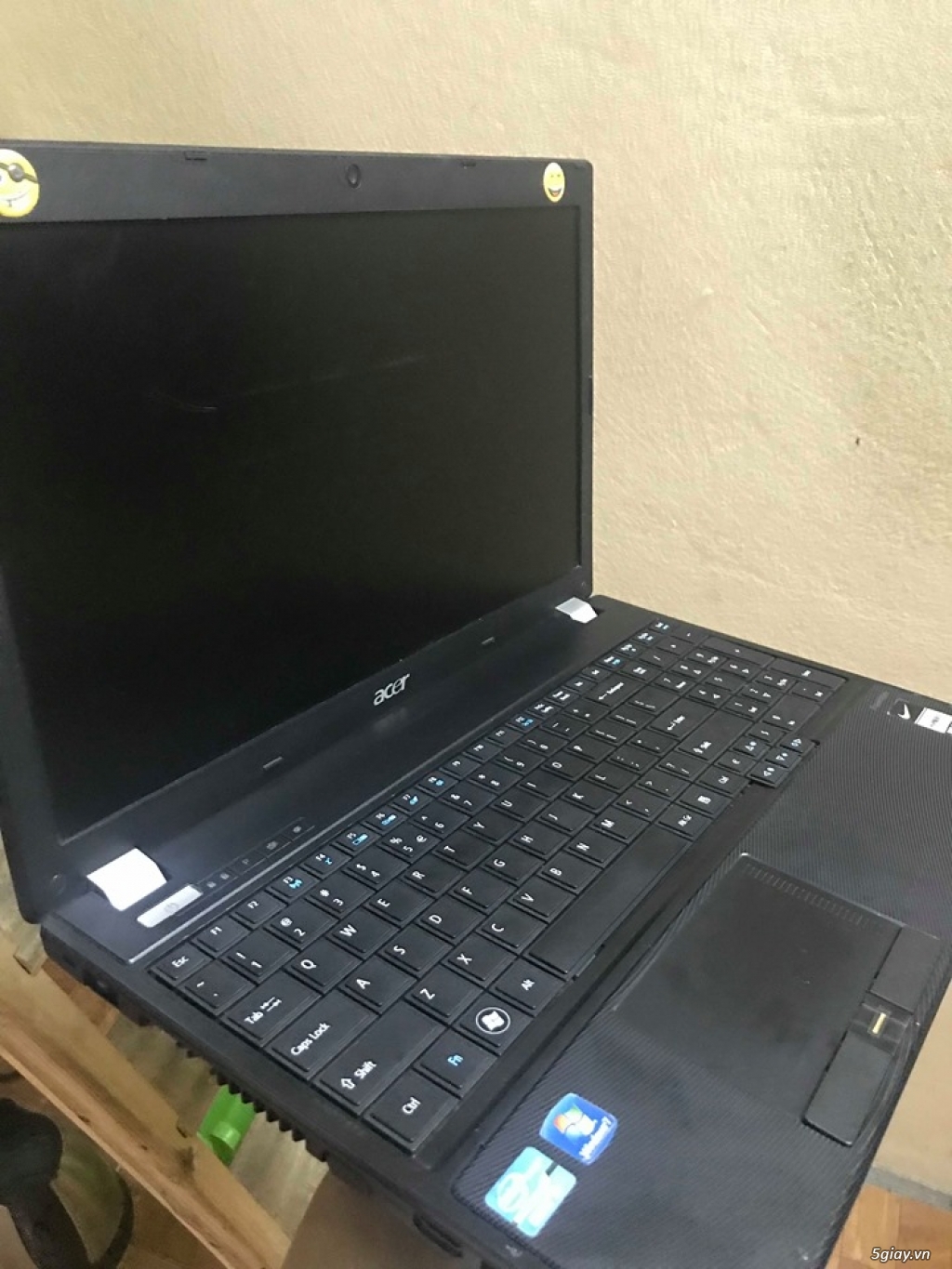 Cần tiền bán gấp em laptop Acer Travelmate 5760 - 2