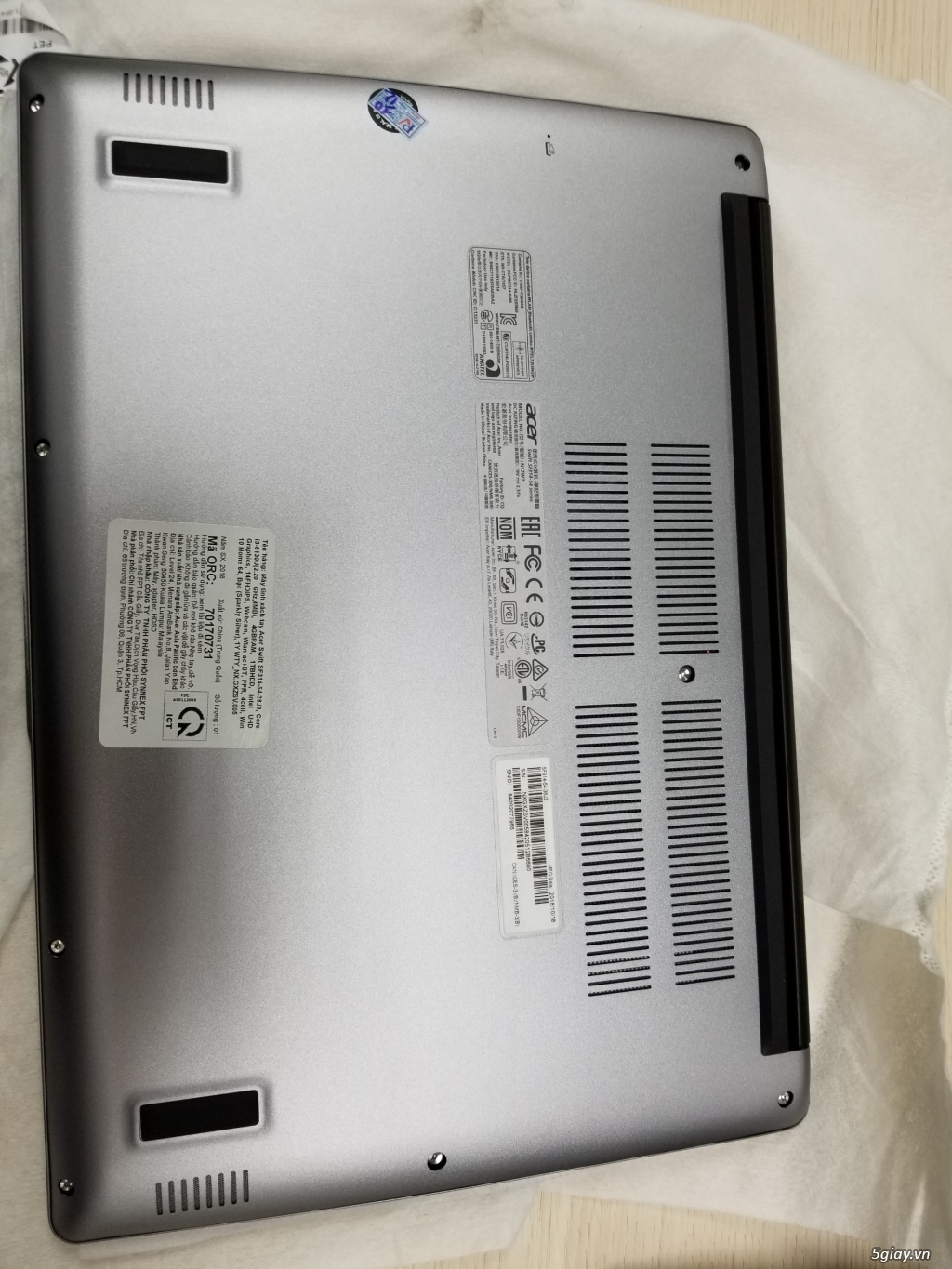 laptop Acer Swift i3 - 3