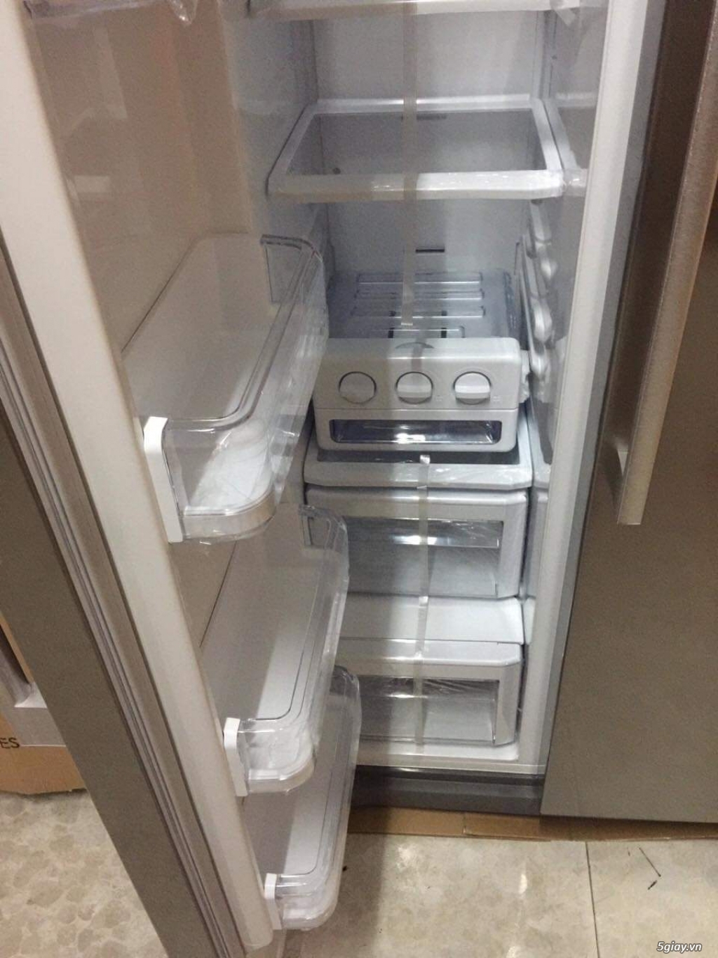 Tủ lạnh Samsung Inverter 538 lít RS52N3303SL/SV - 3