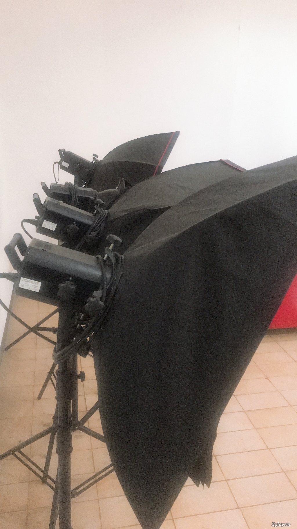 Cần bán bộ 4 đèn flash chụp studio mới 95% - 2