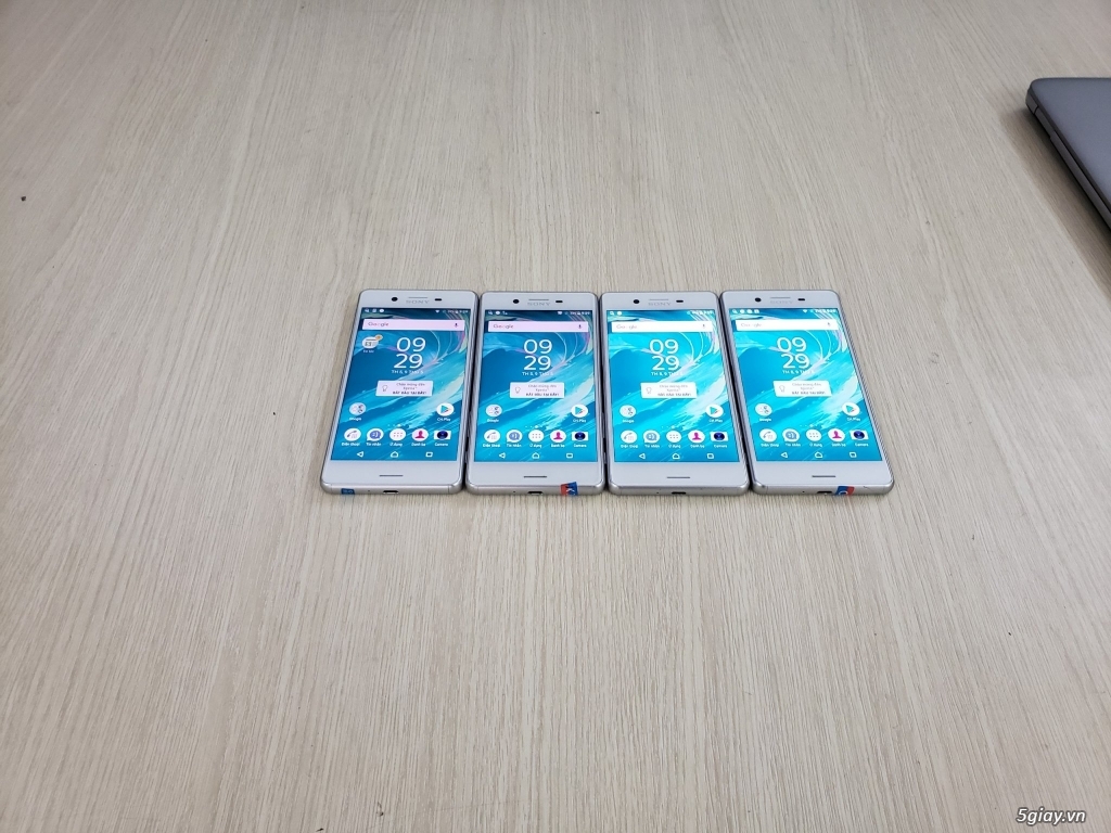 Điện thoại Xperia X Performance Nhật BH 6 Tháng 1 Đổi 1 - 1