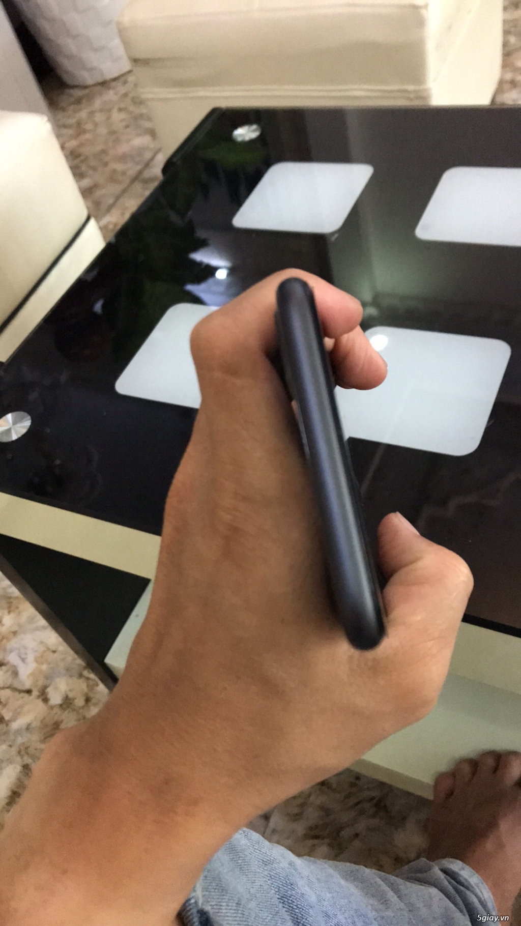 Cần bán iPhone 8 plus 64gb quốc tế - 2