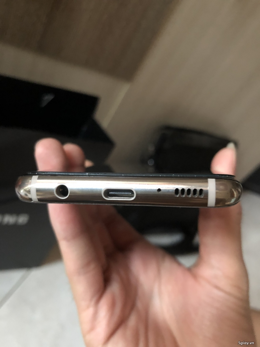 HCM - Gò Vấp - Cần bán Samsung S8 xài kỹ Likenew - 4