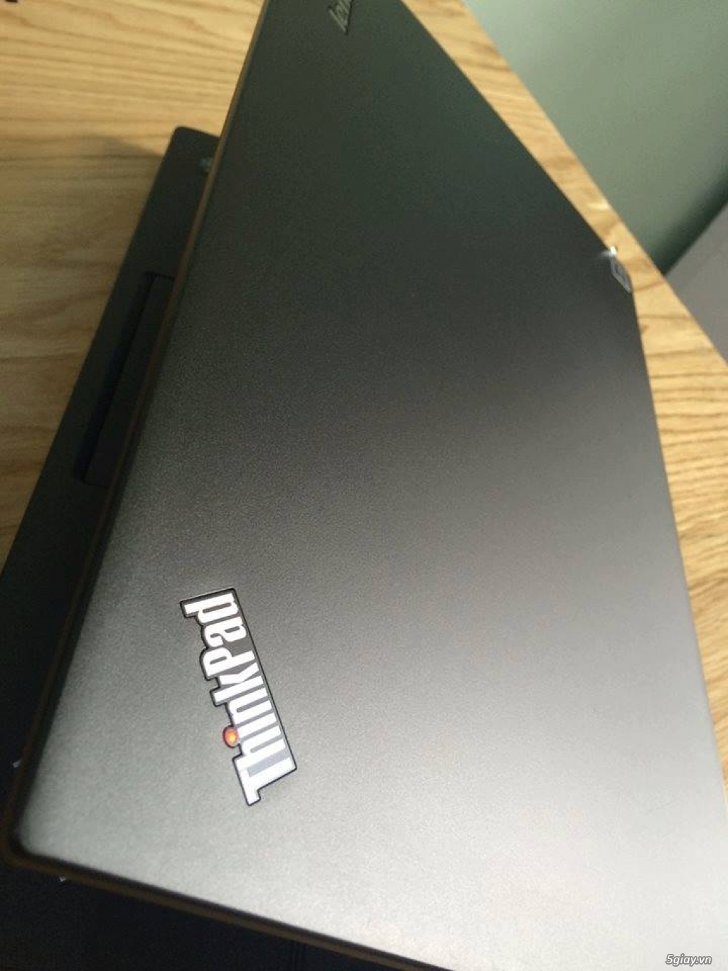 Laptop IBM thinkpad T440s, i7 4600u, 8G, SSD 180G, HD+ pin 4h, giá rẻ