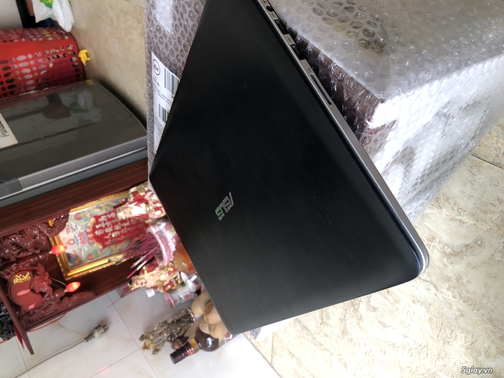 Laptop Asus Full HD giá rẻ - 1