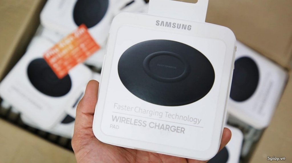 Đế sạc nhanh không dây chính hãng Samsung Fast Charger Wireless .. End 22h59 -12/6/2019 - 5