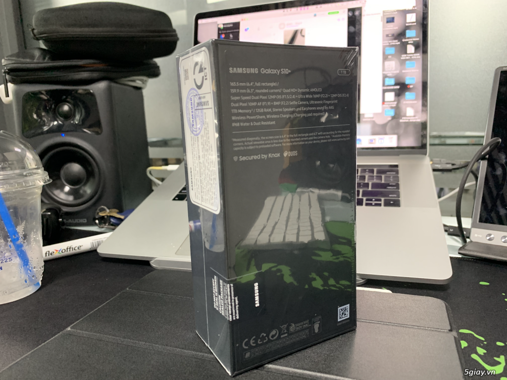 Samsung Galaxy S10 Plus - 1TB/ Ram 12 GB Max OPT