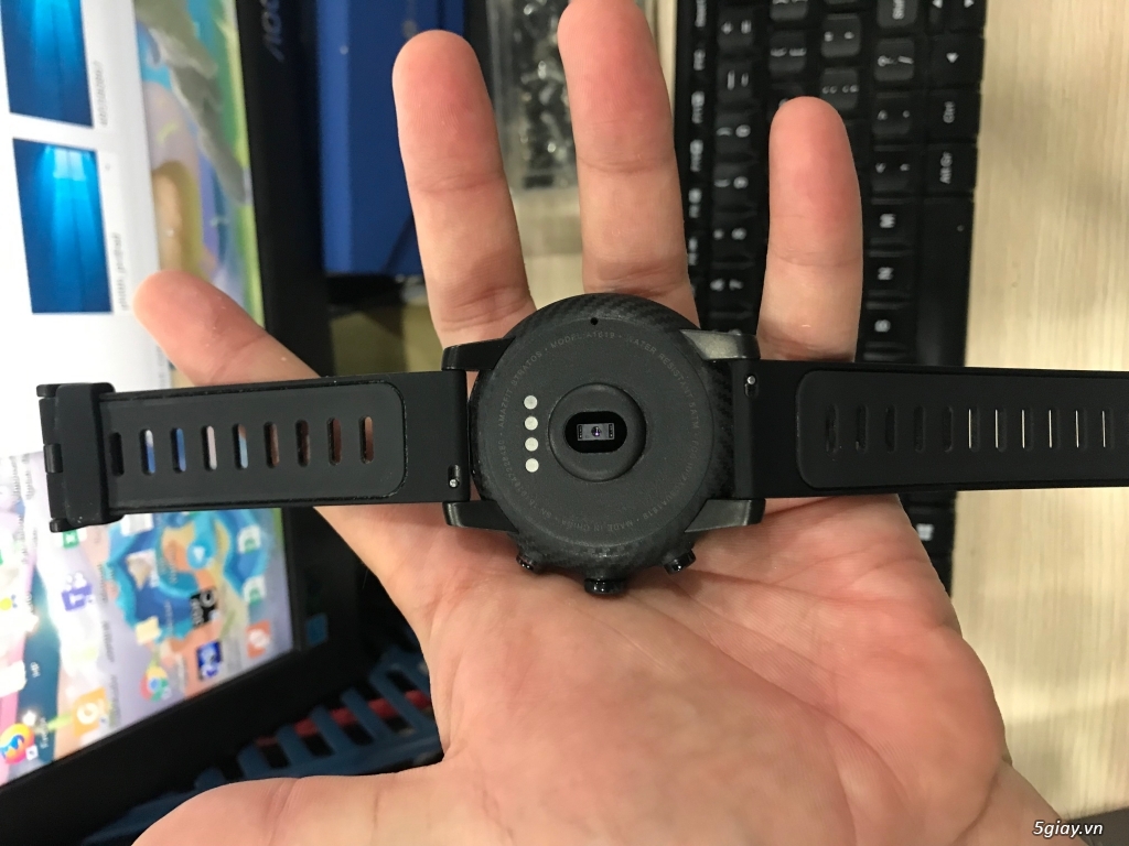 Đồng hồ thông minh Xiaomi Amazfit Stratos - 4