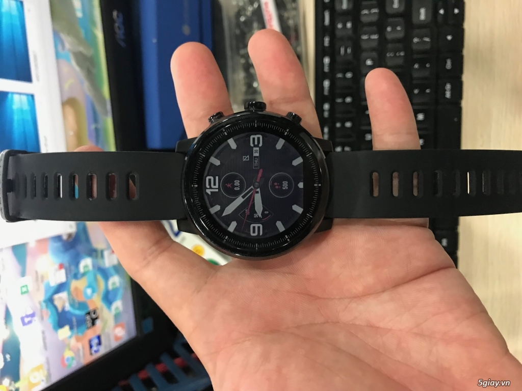 Đồng hồ thông minh Xiaomi Amazfit Stratos - 1