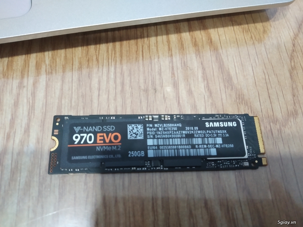 Ra đi SSD Samsung MZ-V7E250 970 EVO 250G