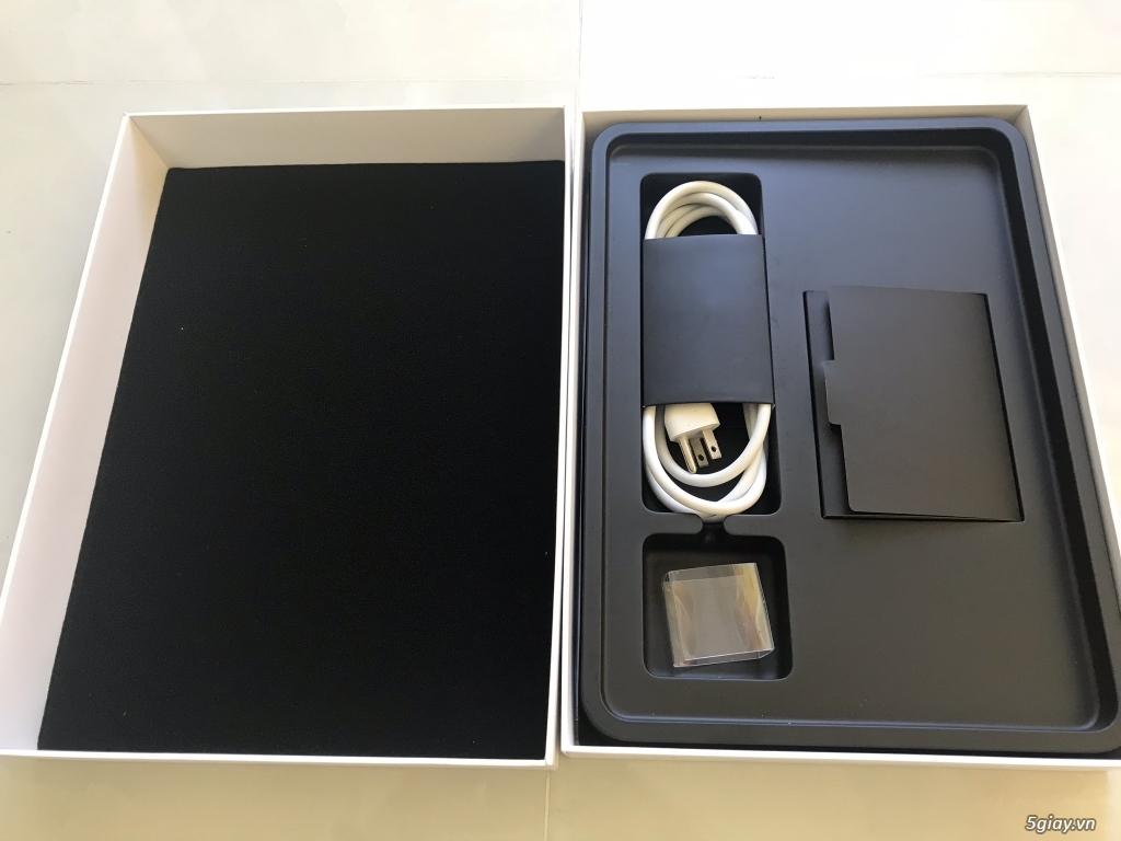 Macbook Air MMGG2 2016