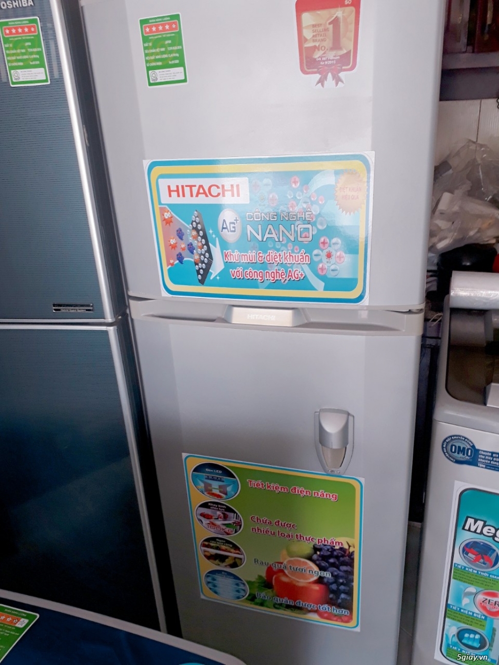 tủ lạnh hitachi 220l,mới 99%, bảo hành 6 tháng