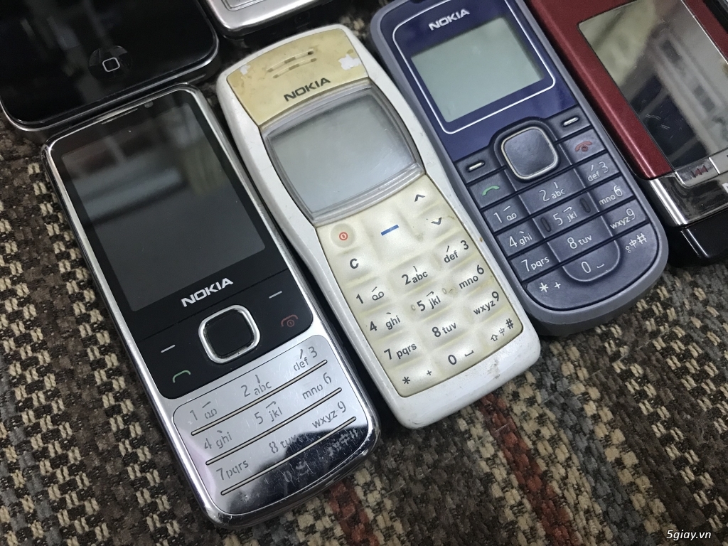 Thanh lý ít Nokia cổ nguyên zin. - 1