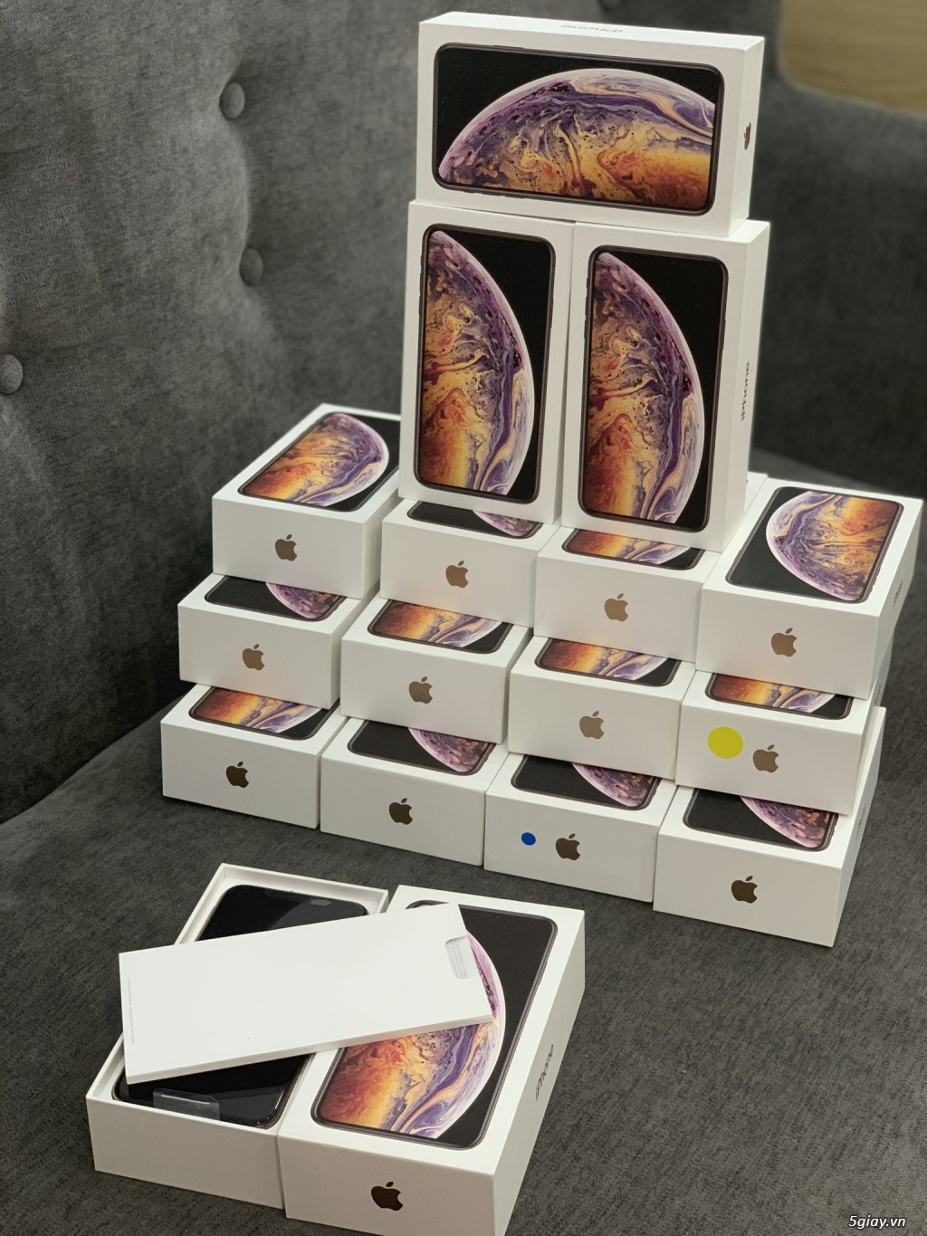 iPhone XS Max 64GB/256GB MỚI 100%, 99% GIÁ TỐT NHẤT HCM - 1